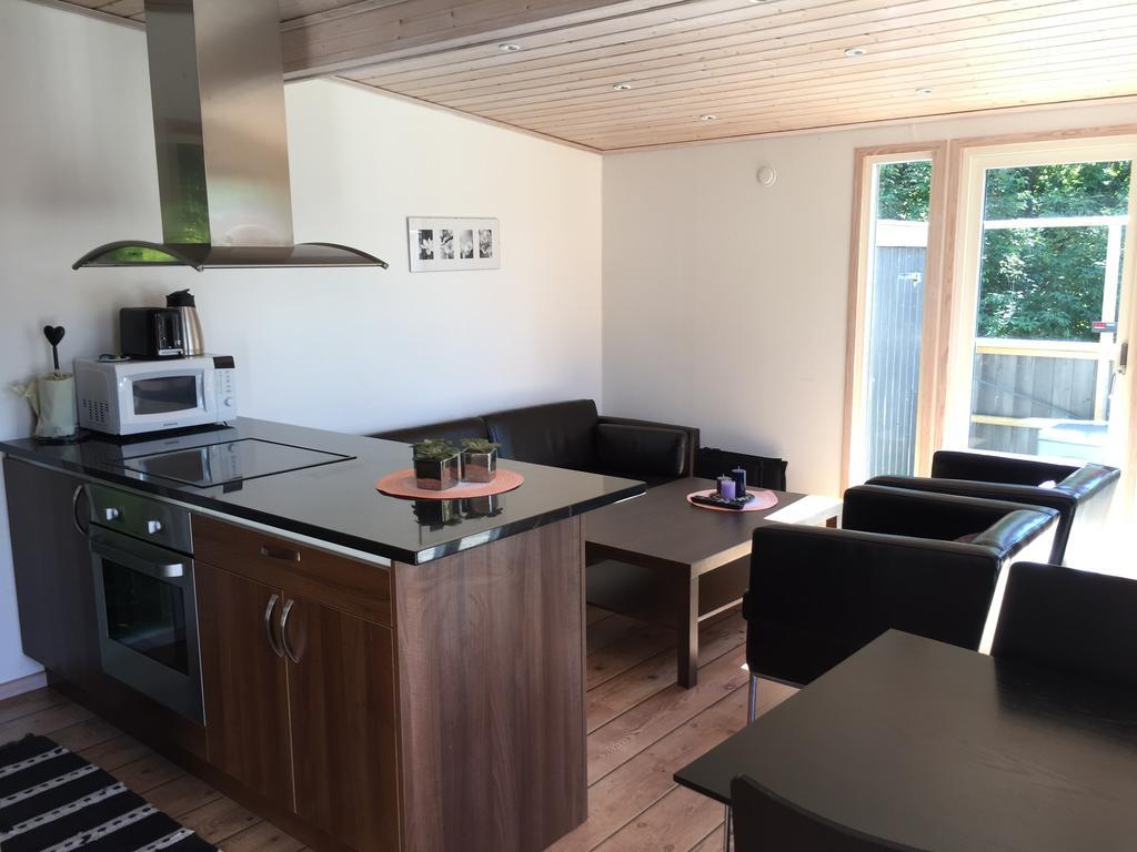 Vinbergs Stugbyアパートホテル 部屋 写真